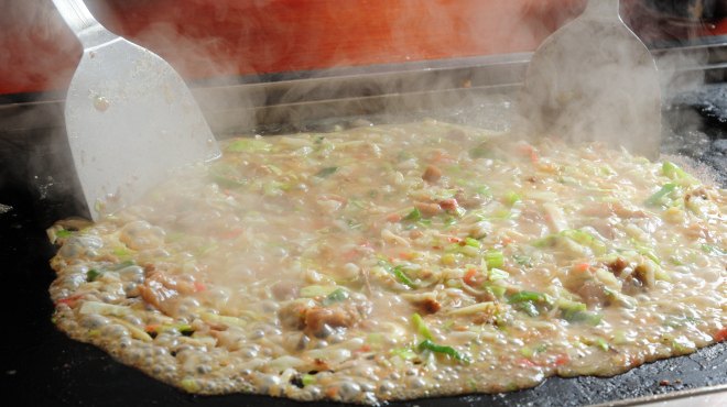 HINNA 鉄板で焼くもんじゃ